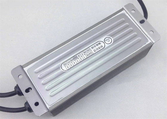 Waterdichte IP-LED-stroomvoorziening met 12V/24V-uitgang voor verschillende toepassingen