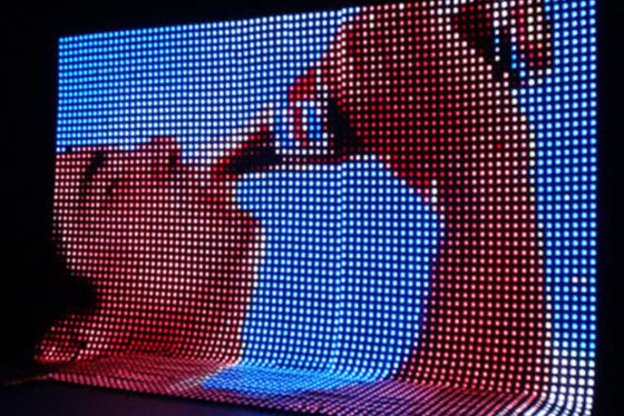 Hoge helderheid Buiten IP67 Flexibel LED Mesh Display P50 P83 P100 met transparant ontwerp