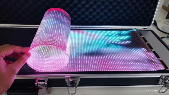 Flexibel LED-doorzichtig filmscherm gemakkelijke installatie voor reclame LED-paneel-p4