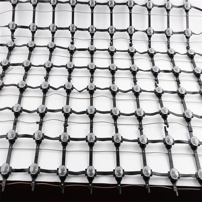Full-color Custom Mesh LED Display Panel Screen voor advertenties Beschermingsklasse IP67