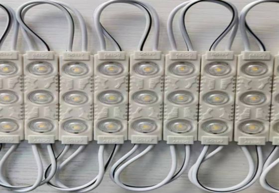 SMD2835 Hoge helderheid 150LM RGB 1,2W DC12V waterdicht LED-lichtmodule voor buiten- en binnenadvertentie